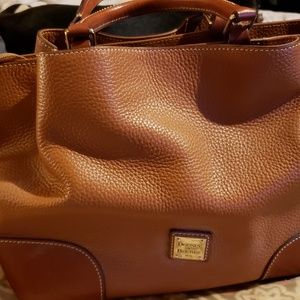Dooney & Bourke Tote